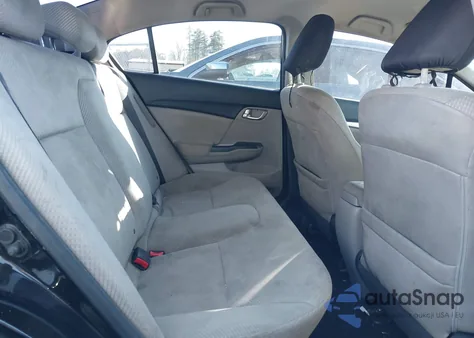 2013 Honda Civic Hybrid from USA, damaged, VIN 19XFB4F25DE004000